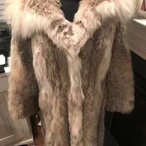 Beautiful Genuine coyote fur long coat